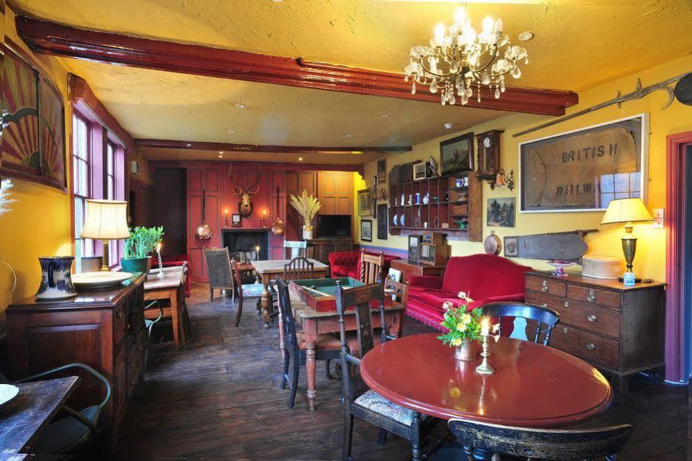 Black Swan Hotel Devizes Kültér fotó
